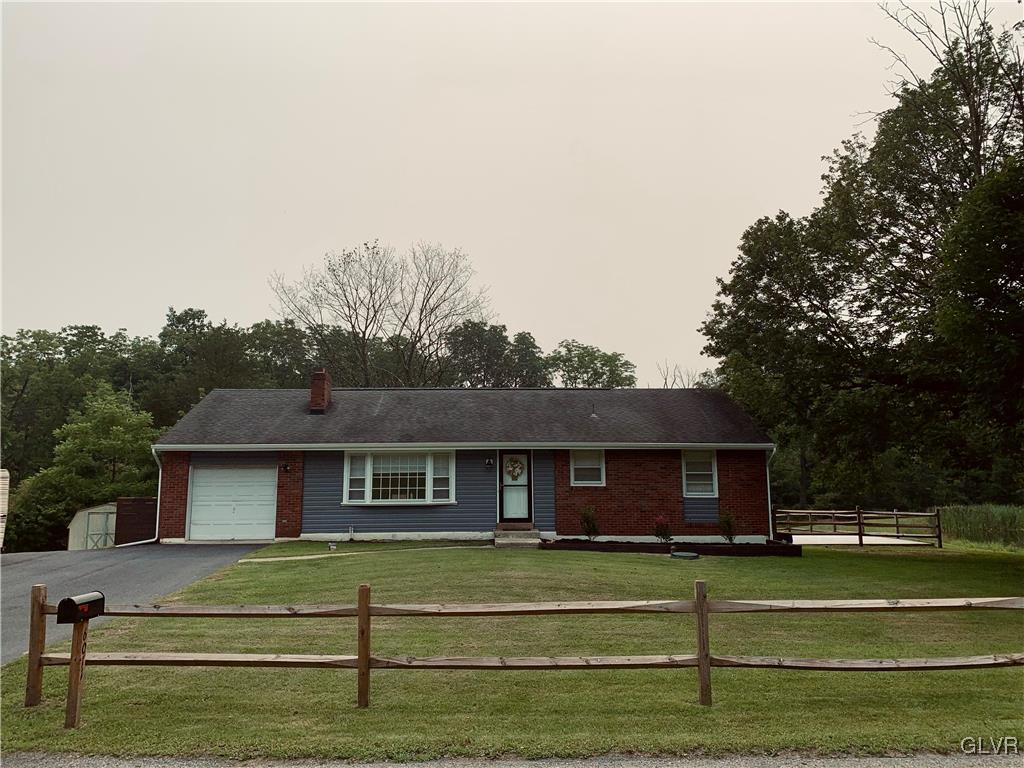6011 Creek Road Slatington, PA 18080 - Photo 2 of 23 Gallery Image 2
