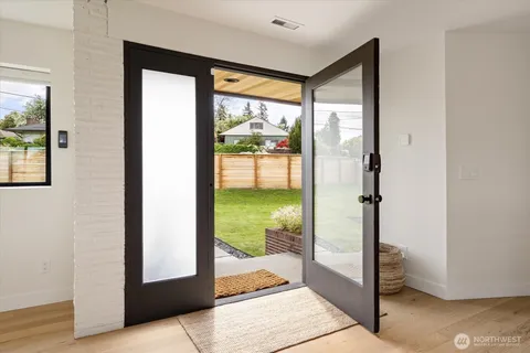 $1,755,000 | 11062 Auburn Avenue South, Seattle, WA 98178