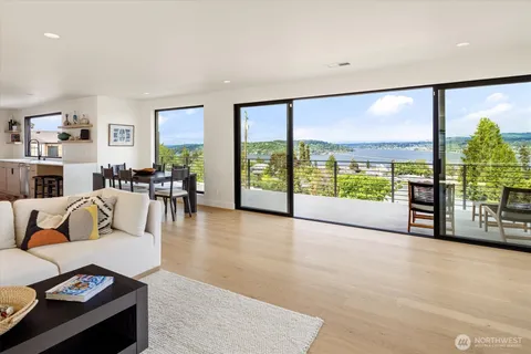 $1,755,000 | 11062 Auburn Avenue South, Seattle, WA 98178