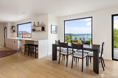 $1,755,000 | 11062 Auburn Avenue South, Seattle, WA 98178