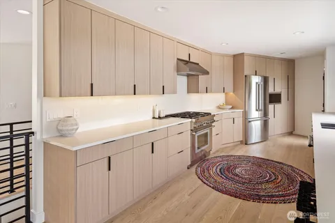 $1,755,000 | 11062 Auburn Avenue South, Seattle, WA 98178