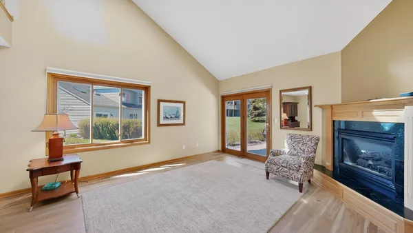 $379,900 | 4807 Tee Court Southwest, Rochester, MN 55902