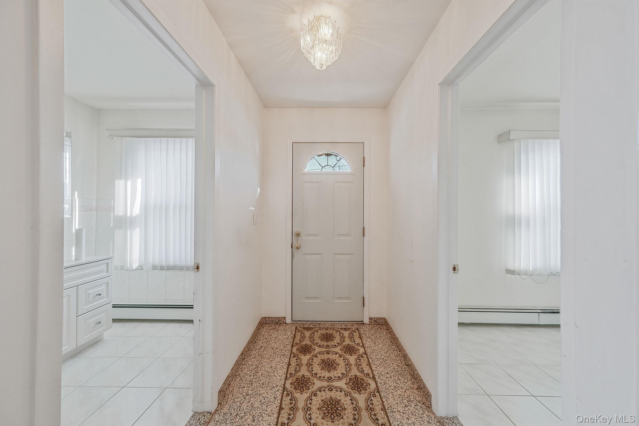 36 Frost Pond Road Glen Cove, NY 11542 - Photo 12 of 44