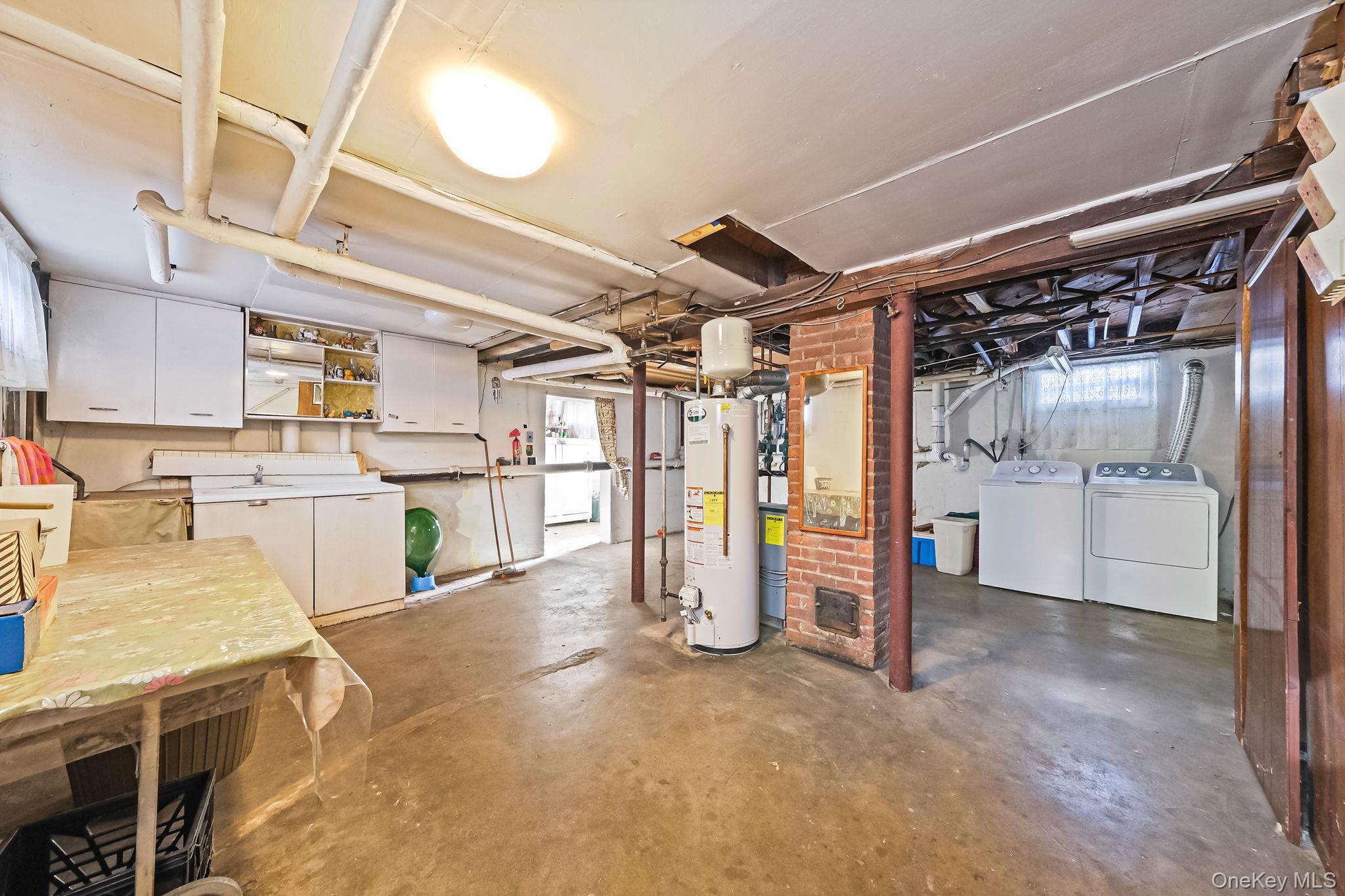 36 Frost Pond Road Glen Cove, NY 11542 - Photo 37 of 44