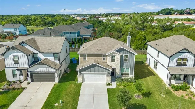 $550,000 | 5305 Hallowell Court, Austin, TX 78724