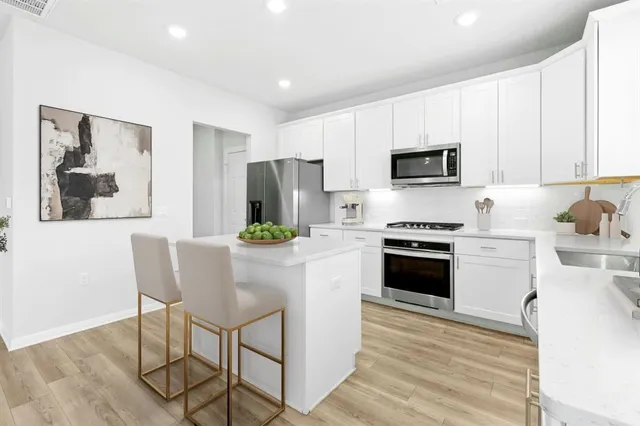 $550,000 | 5305 Hallowell Court, Austin, TX 78724