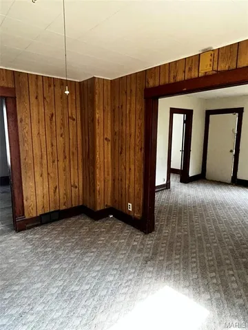 $30,000 | 311 North Elm Street, Nokomis, IL 62075