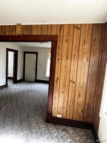 $30,000 | 311 North Elm Street, Nokomis, IL 62075