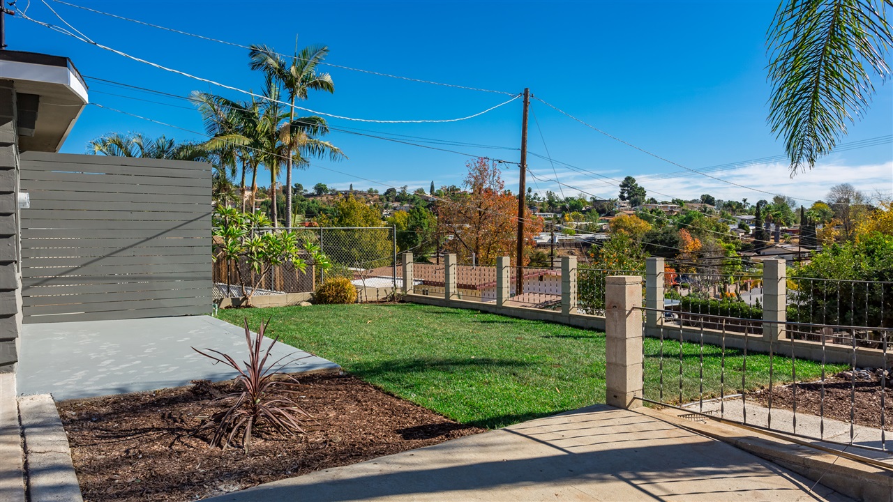 12402 Royal Road El Cajon, CA 92021 - Photo 2 of 24