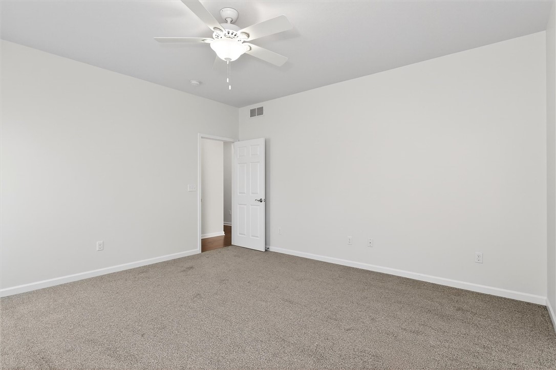 43 Spotts Circle Riga, NY 14428 - Photo 17 of 35