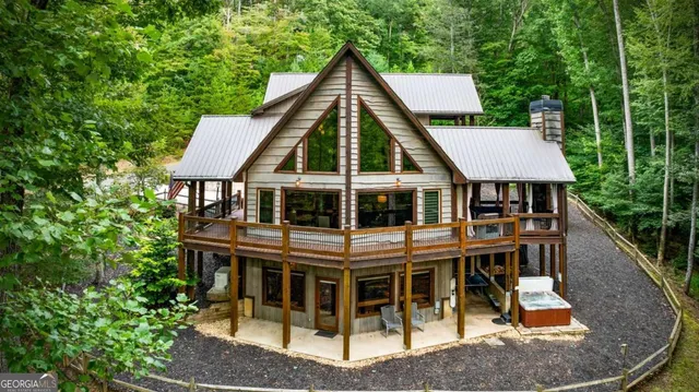 $899,999 | 12 Heights Overlook, Cherry Log, GA 30522