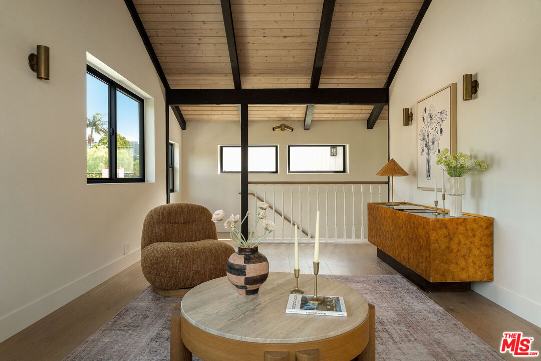 851 Dickson Street Marina del Rey, CA 90292 - Photo 32 of 39 a living room with furniture and a potted plant