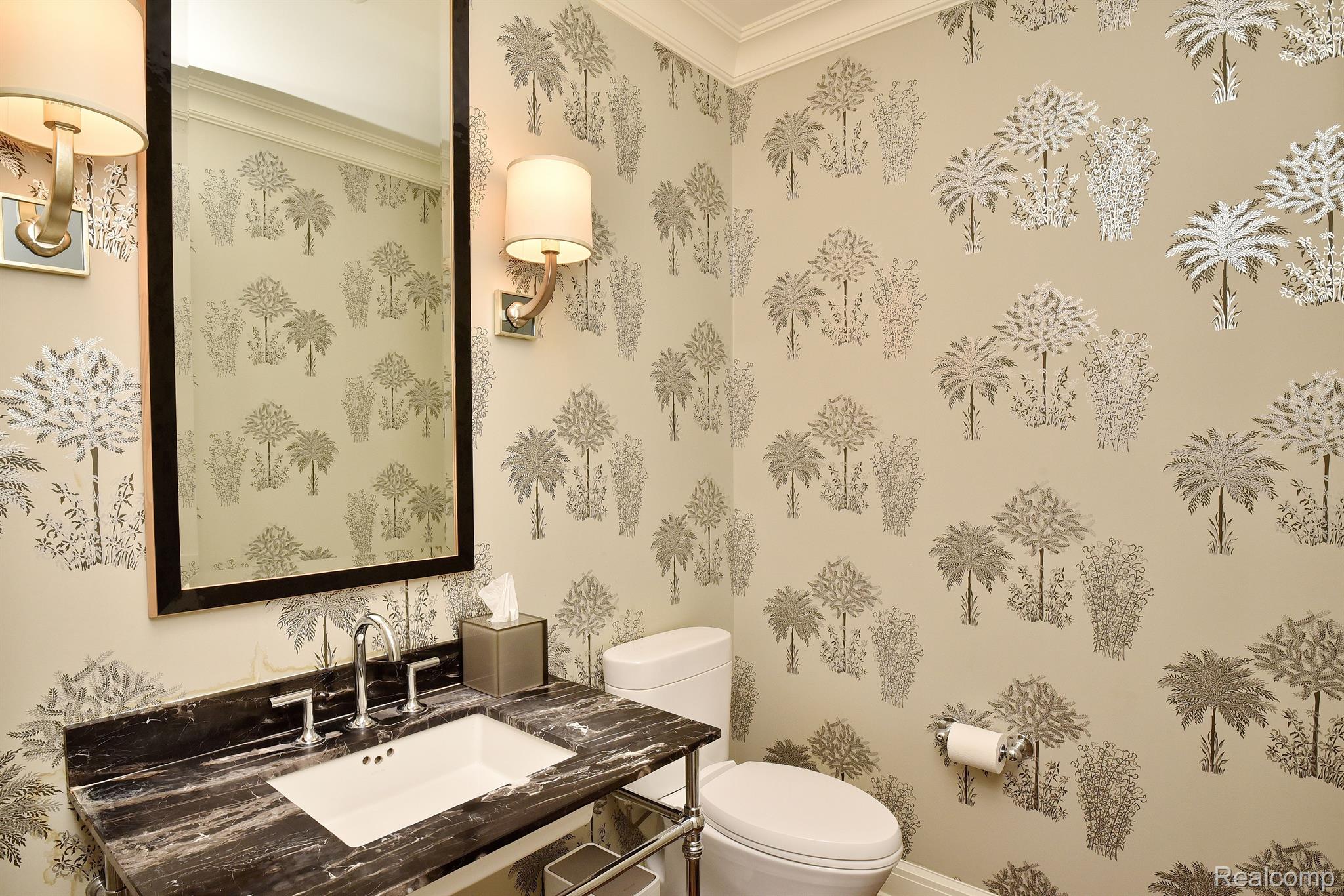 809 Henrietta Street Birmingham, MI 48009 - Photo 13 of 46 Gallery Image 13