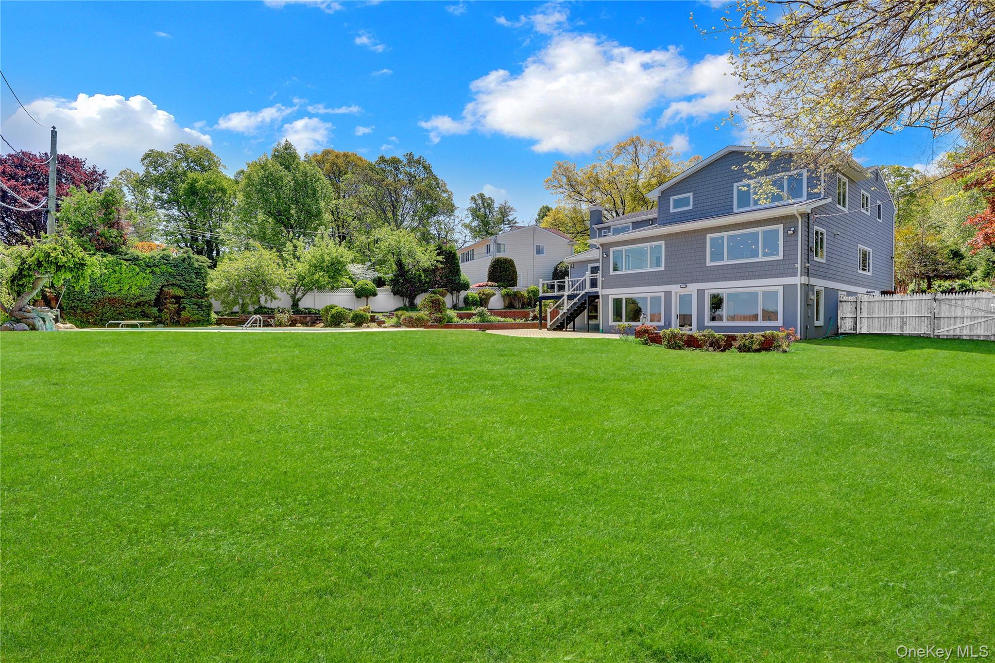 52 Woodland Road Roslyn, NY 11576 - Photo 43 of 50 Backyard