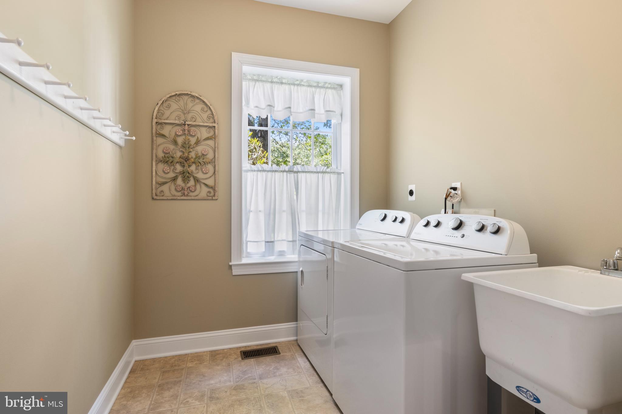 807 Dresher Way Wayne, PA 19087 - Photo 61 of 62