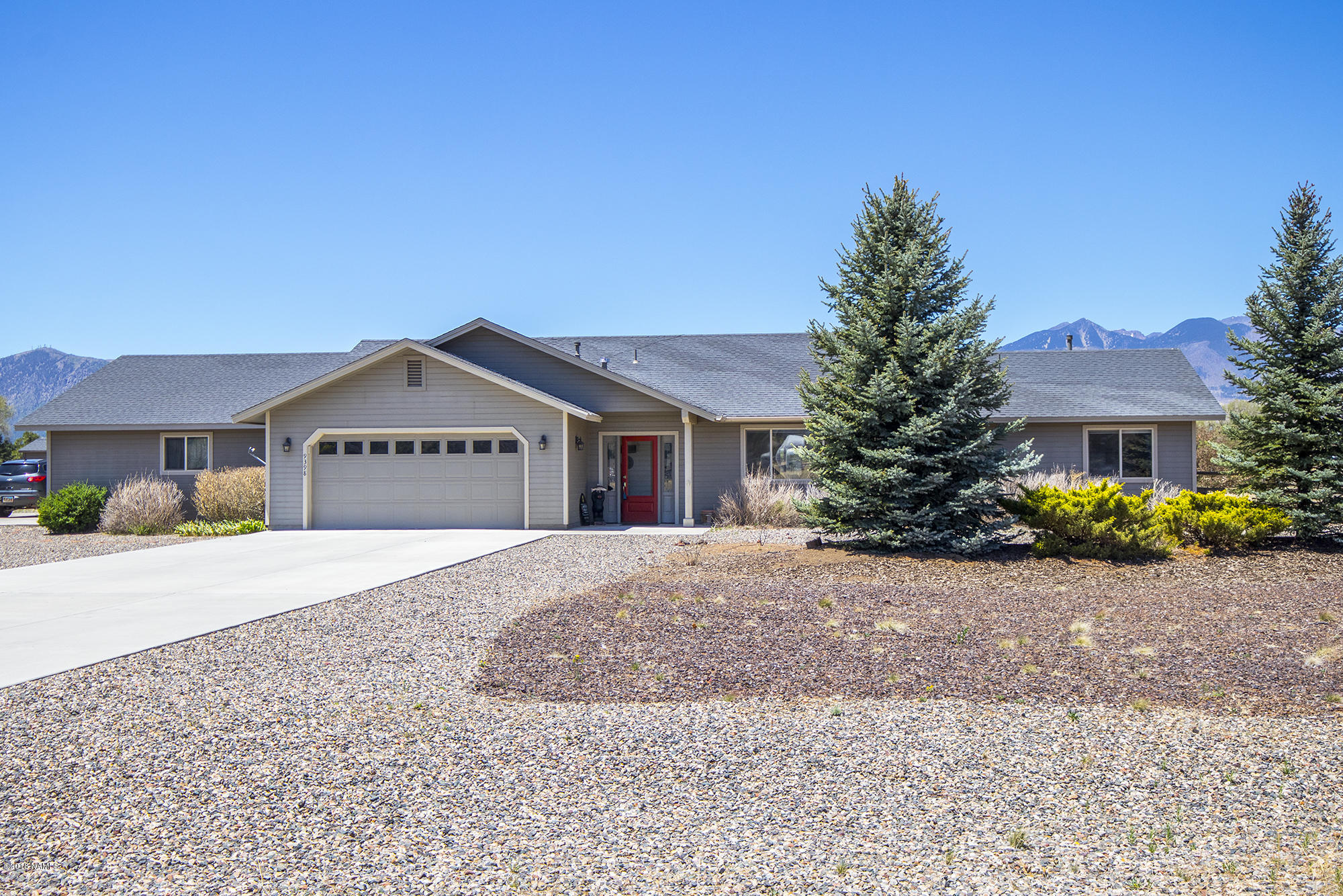 9398 North Bryant Road Flagstaff, AZ 86004 - Photo 1 of 30 02_Front1