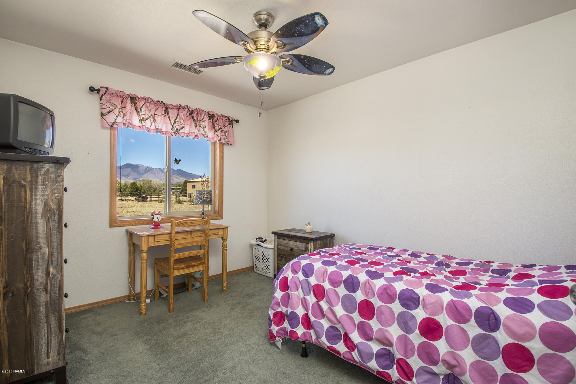9398 North Bryant Road Flagstaff, AZ 86004 - Photo 15 of 30 19_Bedroom2