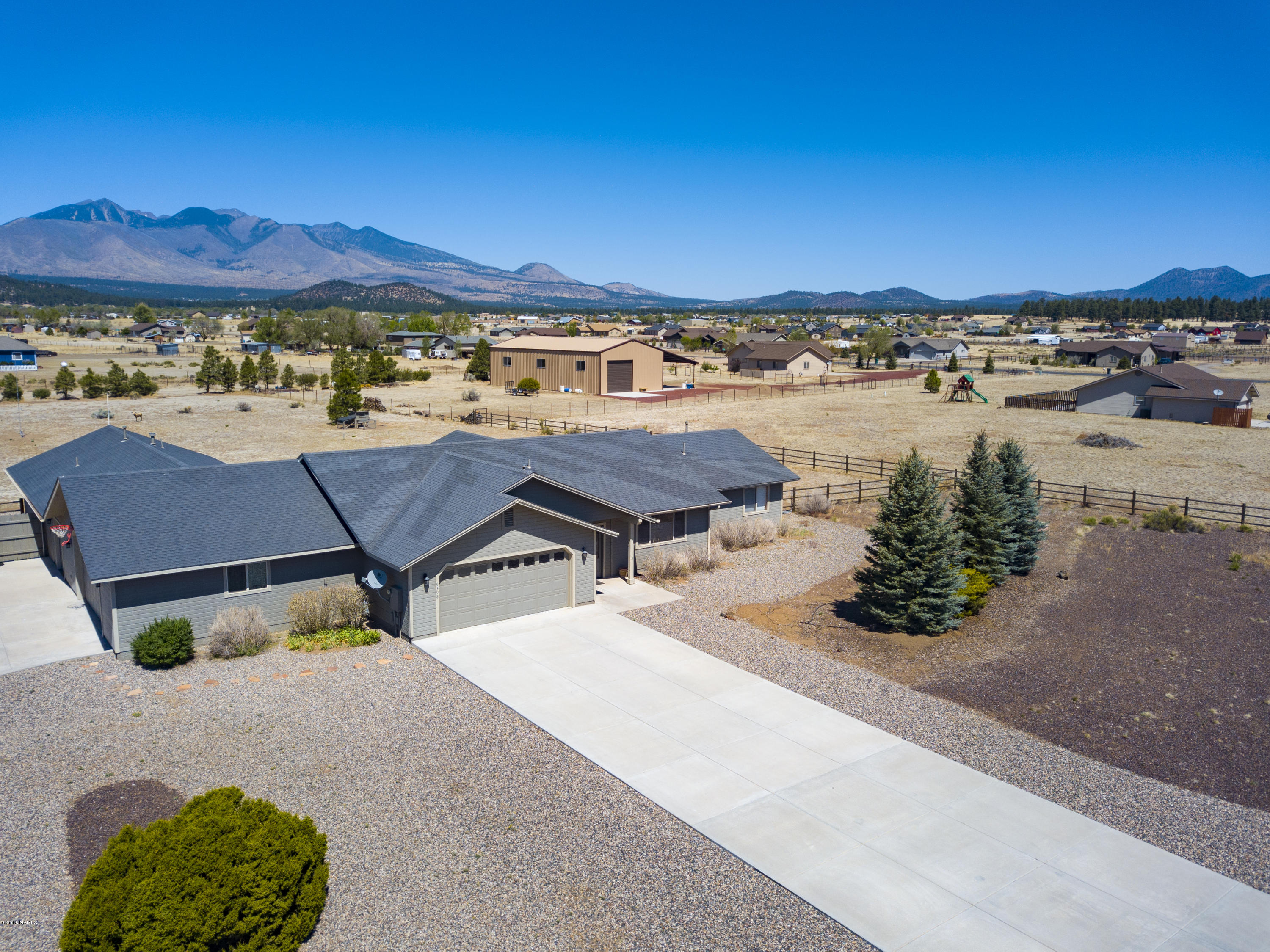 9398 North Bryant Road Flagstaff, AZ 86004 - Photo 2 of 30 DJI_0001-HDR