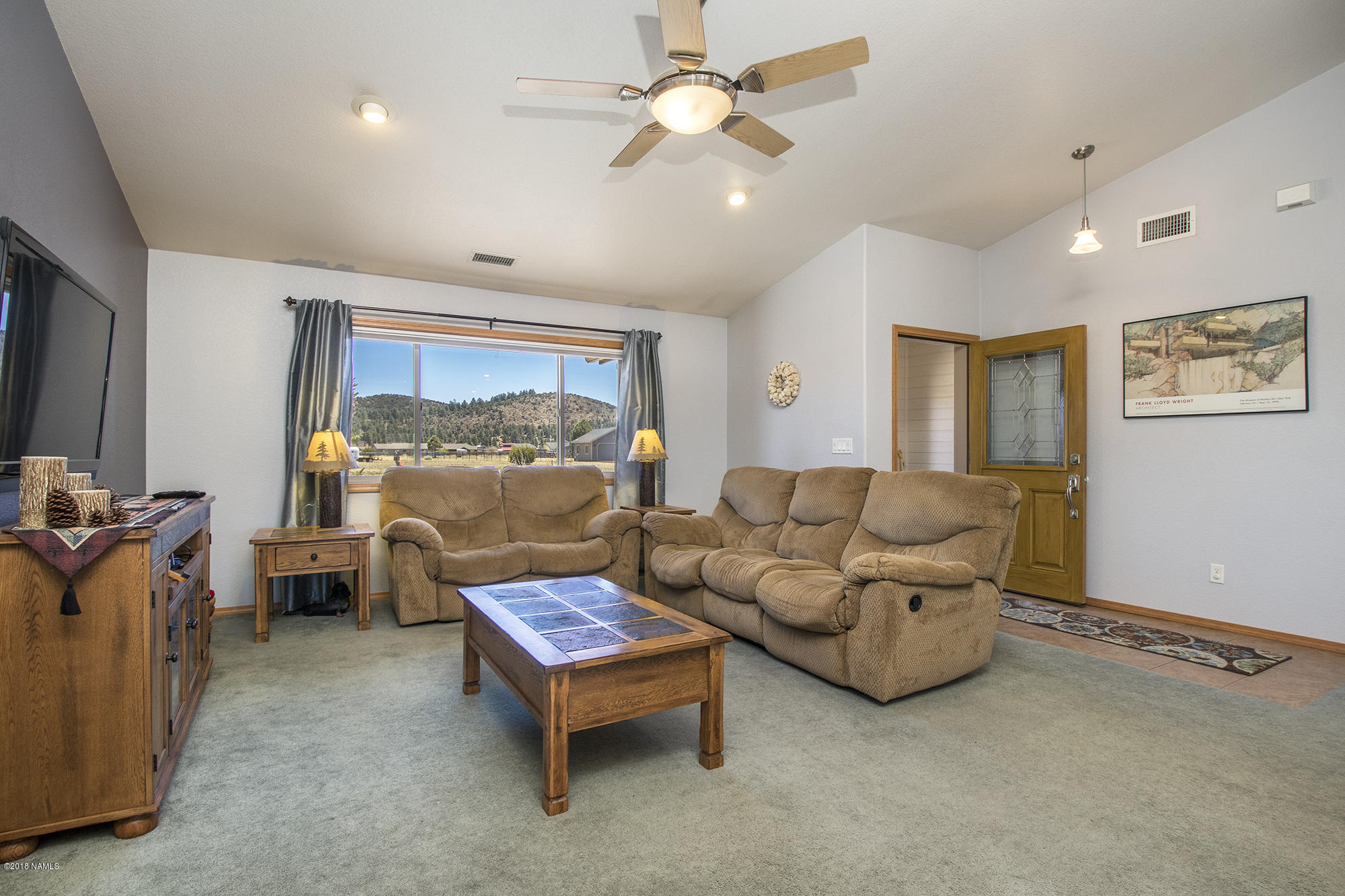 9398 North Bryant Road Flagstaff, AZ 86004 - Photo 3 of 30 05_Living Room2