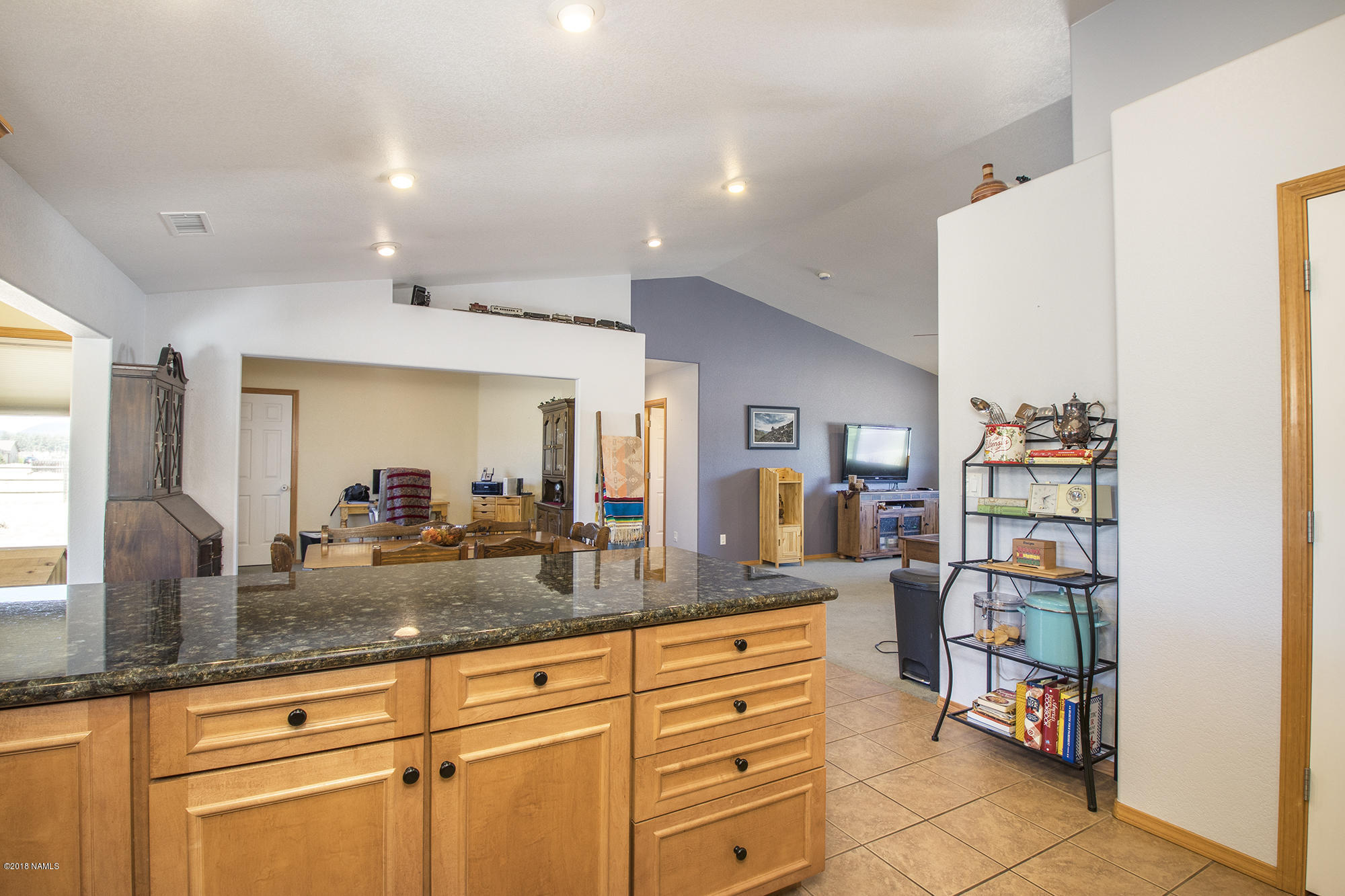 9398 North Bryant Road Flagstaff, AZ 86004 - Photo 8 of 30 11_Kitchen5