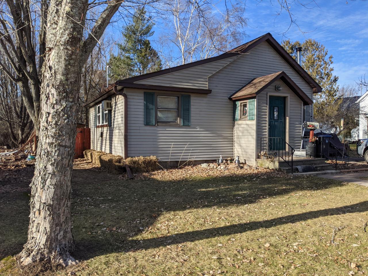 654 Beebe Street Phillips, WI 54555 - Photo 2 of 16 Gallery Image 2