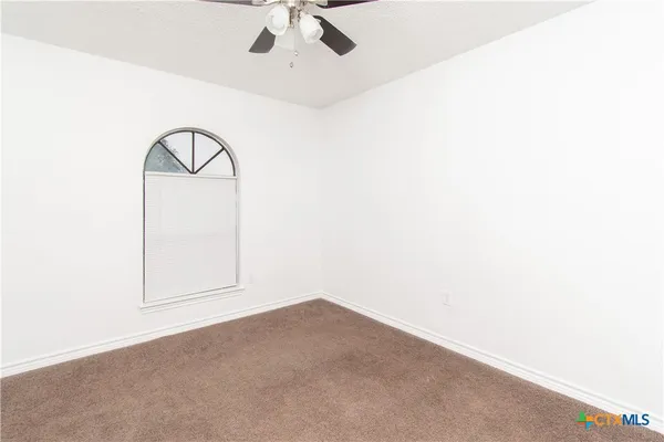 $1,300 | 2407 Lago Trail, Killeen, TX 76543