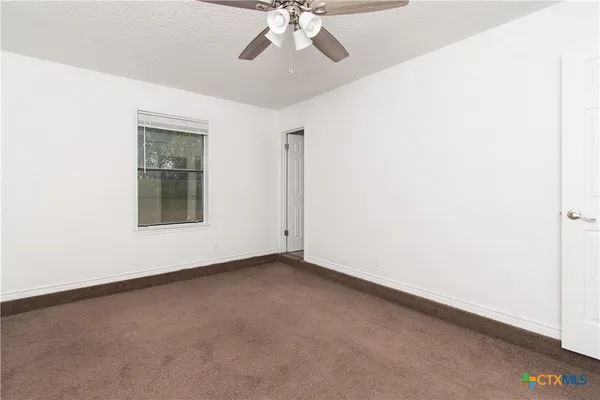 $1,300 | 2407 Lago Trail, Killeen, TX 76543
