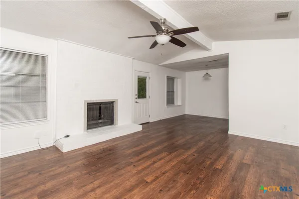 $1,300 | 2407 Lago Trail, Killeen, TX 76543