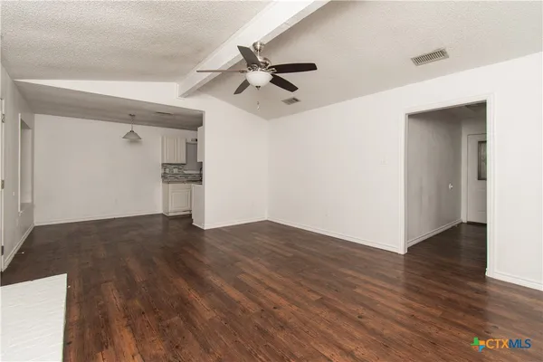 $1,300 | 2407 Lago Trail, Killeen, TX 76543