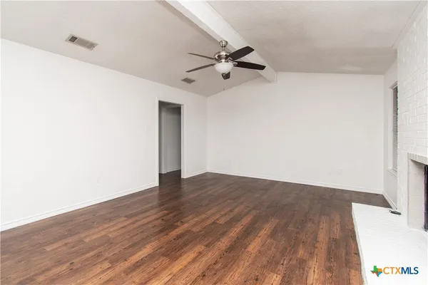 $1,300 | 2407 Lago Trail, Killeen, TX 76543