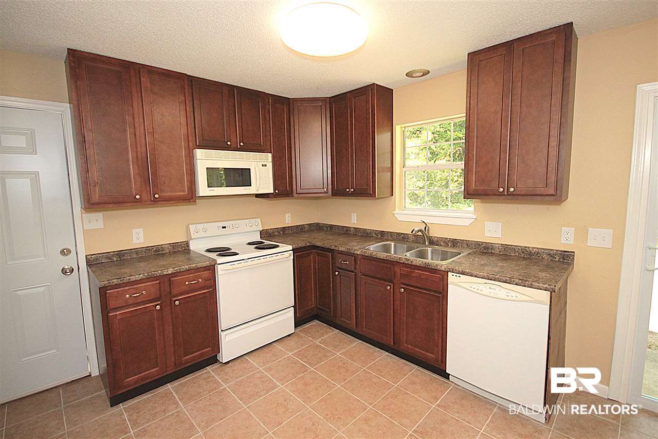 22525 Mattingly Street Robertsdale, AL 36567 - Photo 24 of 31