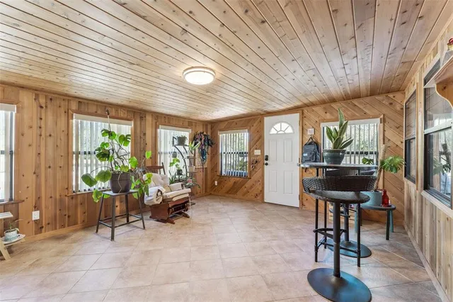 $560,000 | 21739 Shady Grove Road, Groveland, FL 34736