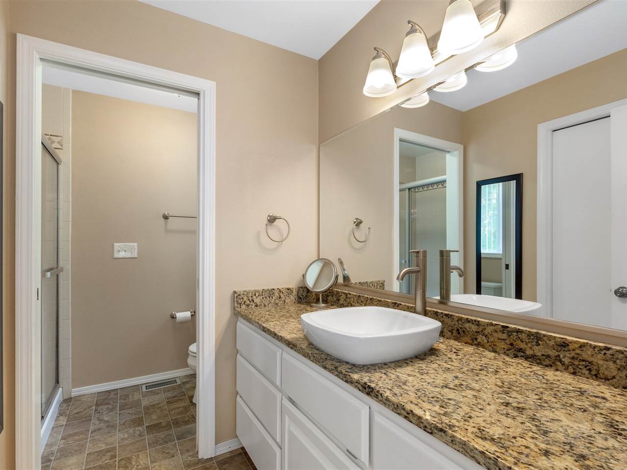 4311 South Bowdish Road Spokane Valley, WA 99206 - Photo 13 of 20 Gallery Image 13