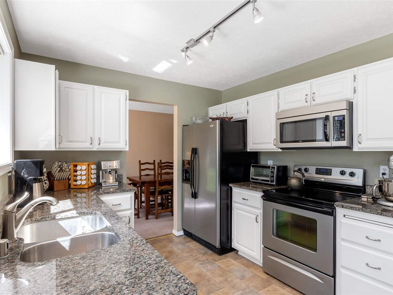 4311 South Bowdish Road Spokane Valley, WA 99206 - Photo 5 of 20 Gallery Image 5