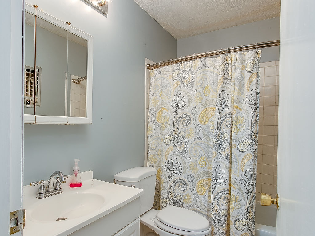 2814 Antioch Road Johnson City, TN 37604 - Photo 17 of 25 Photo 17