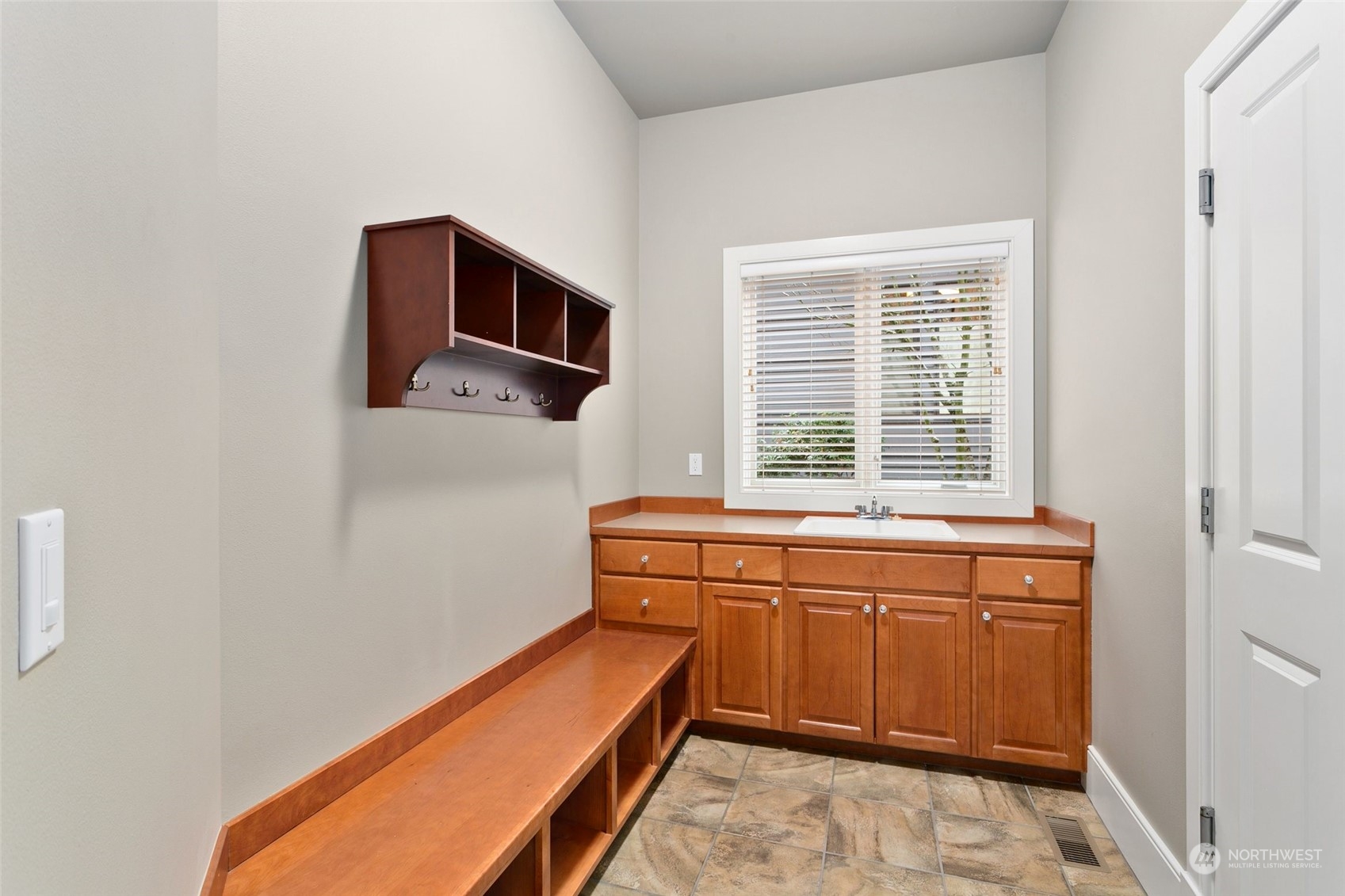 573 Saddleback Loop Way Northwest Issaquah, WA 98027 - Photo 17 of 40 a room with storage and utility