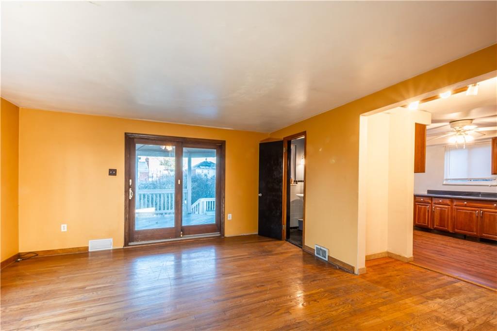 1932 Bower Hill Road Pittsburgh, PA 15243 - Photo 6 of 16