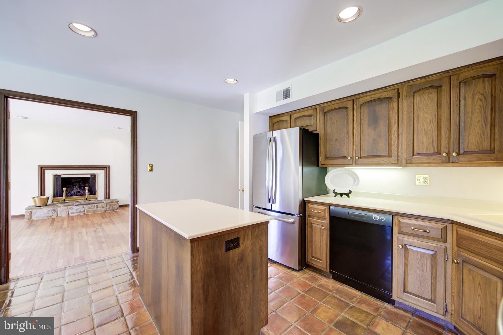 419 Waynesbrooke Road Berwyn, PA 19312 - Photo 14 of 32 Kitchen opens to Family room