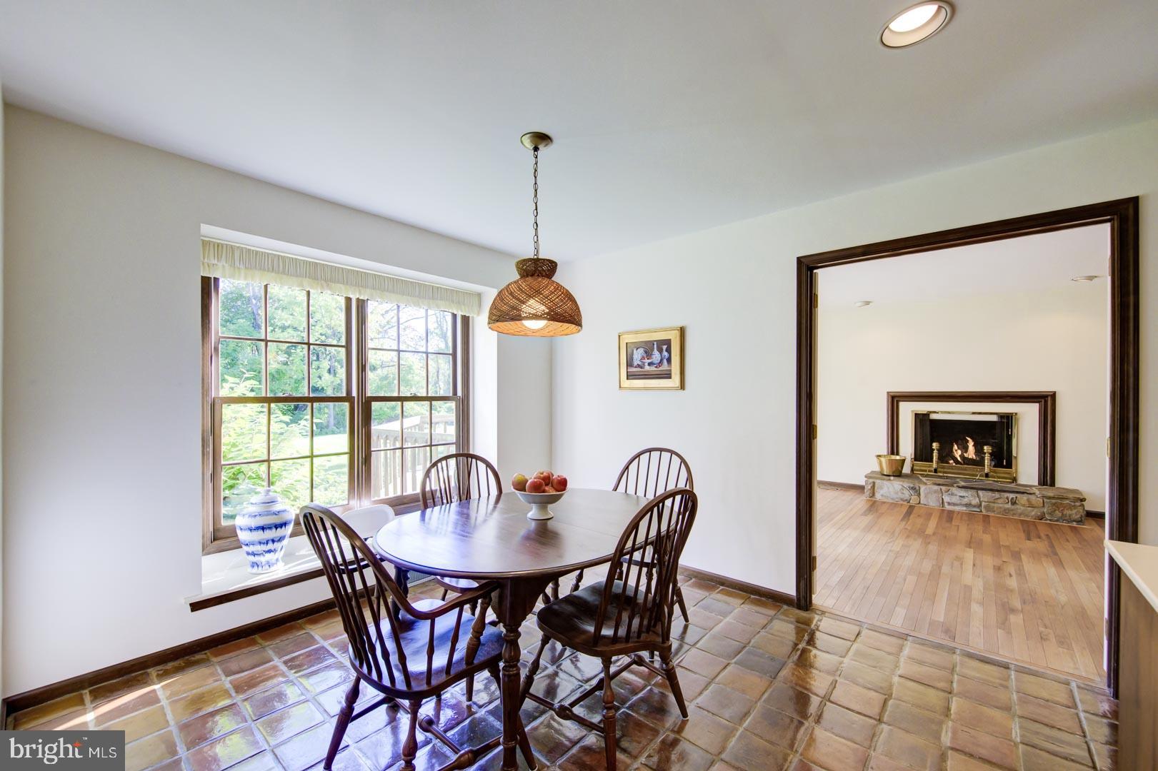 419 Waynesbrooke Road Berwyn, PA 19312 - Photo 15 of 32 Breakfast room