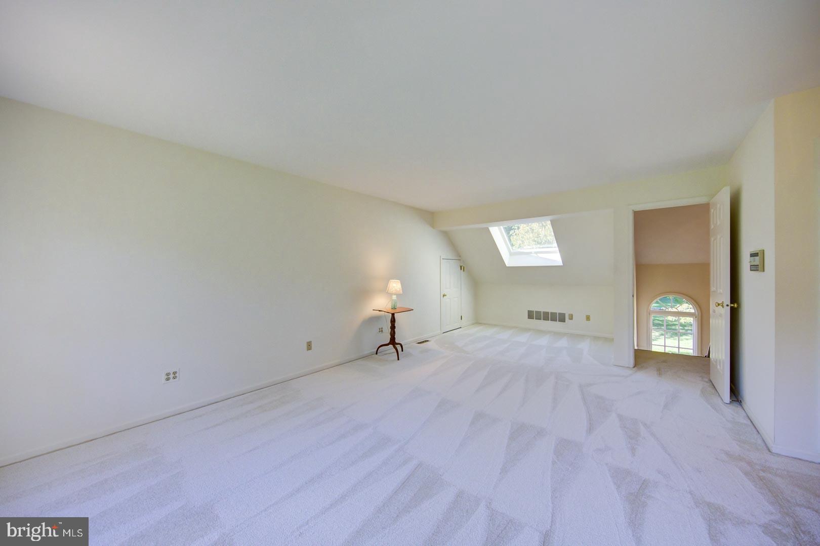 419 Waynesbrooke Road Berwyn, PA 19312 - Photo 22 of 32 Primary bedroom with sitting area