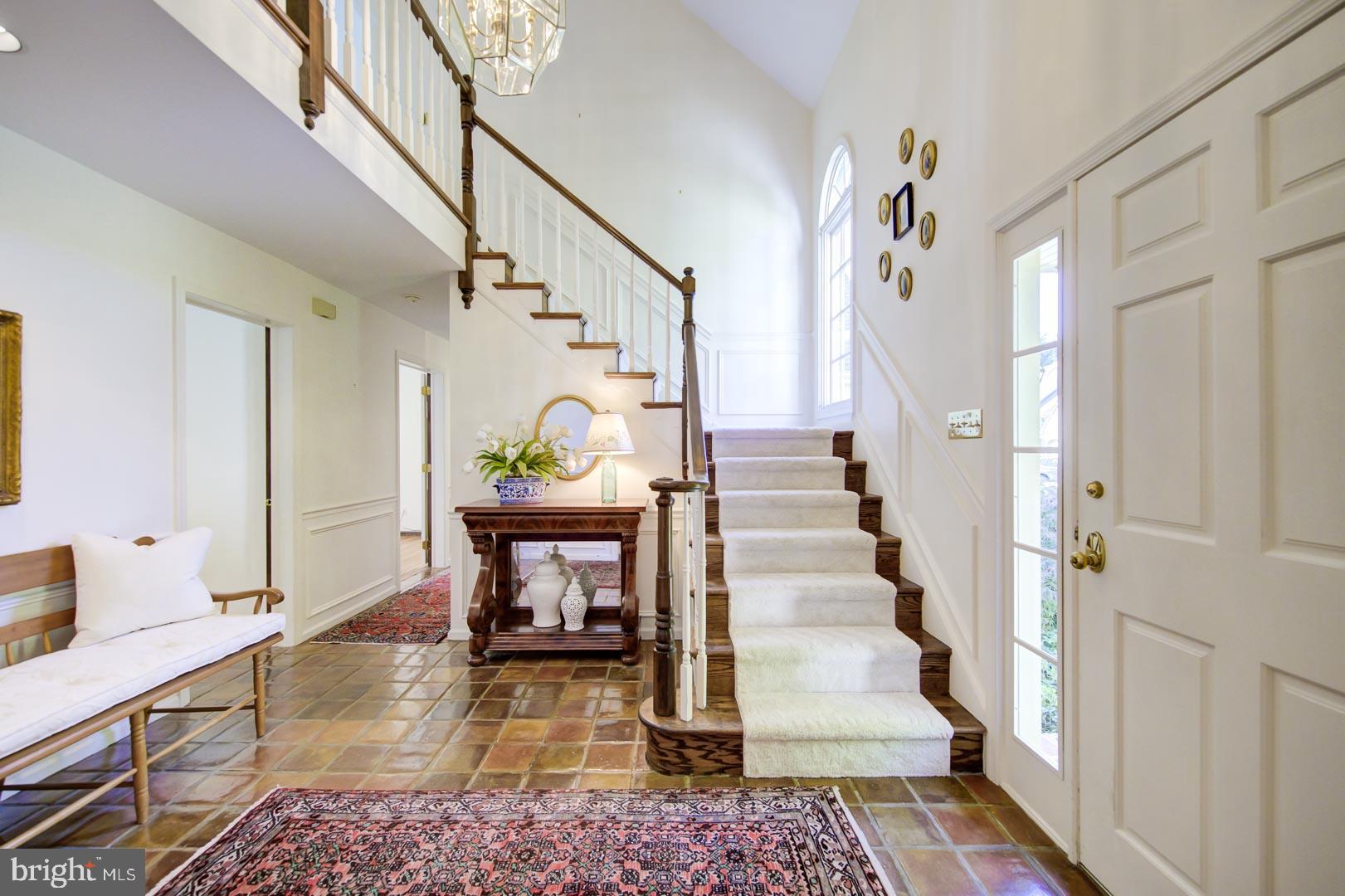 419 Waynesbrooke Road Berwyn, PA 19312 - Photo 7 of 32 Foyer