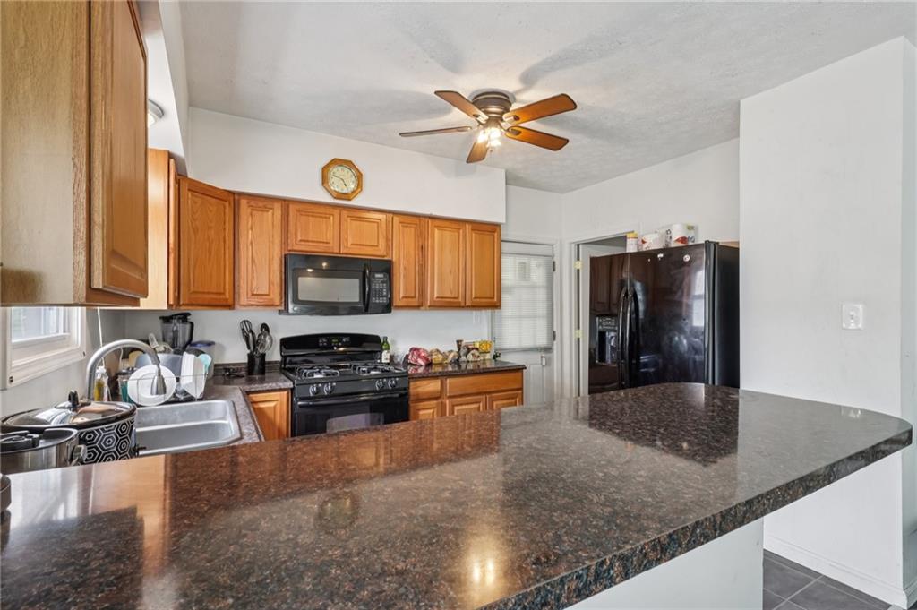 329 Jefferson Road Pittsburgh, PA 15235 - Photo 11 of 32 Gallery Image 11