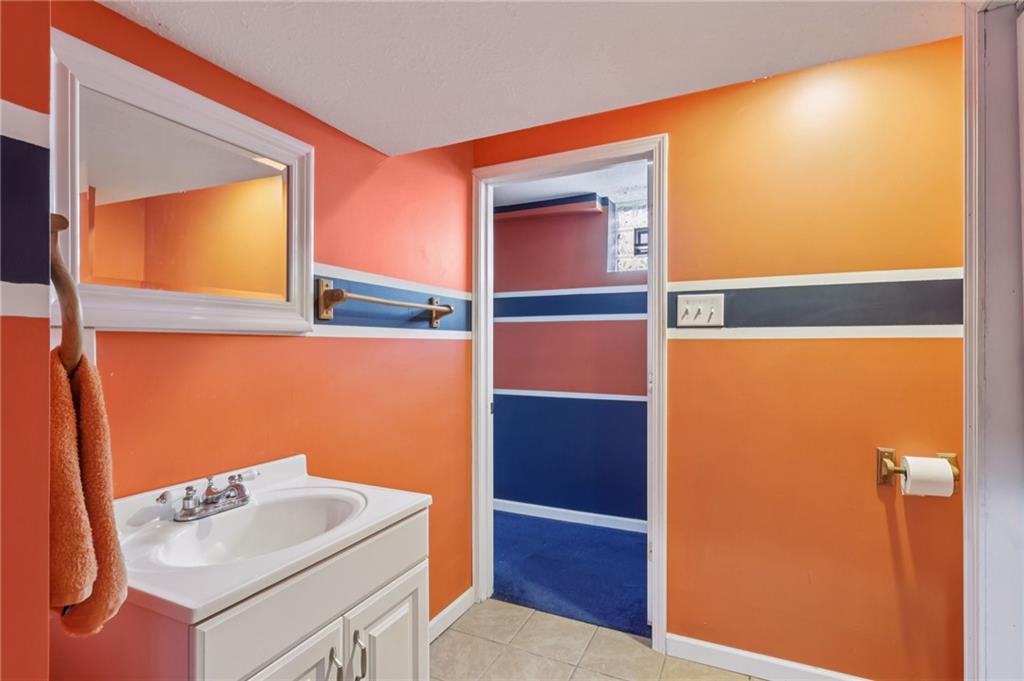 329 Jefferson Road Pittsburgh, PA 15235 - Photo 25 of 32 Gallery Image 25