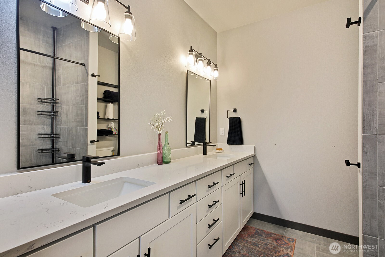 6441 Humphrey Road, Unit 2 Clinton, WA 98236 - Photo 10 of 29 Gallery Image 10