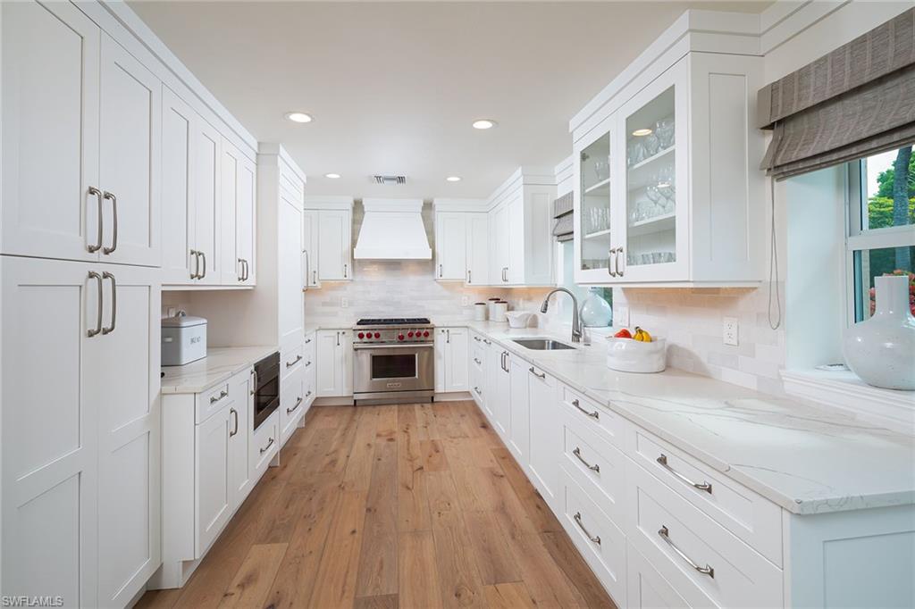 831 Rue Deville, Unit 2 19 Naples, FL 34108 - Photo 12 of 35 Gallery Image 12