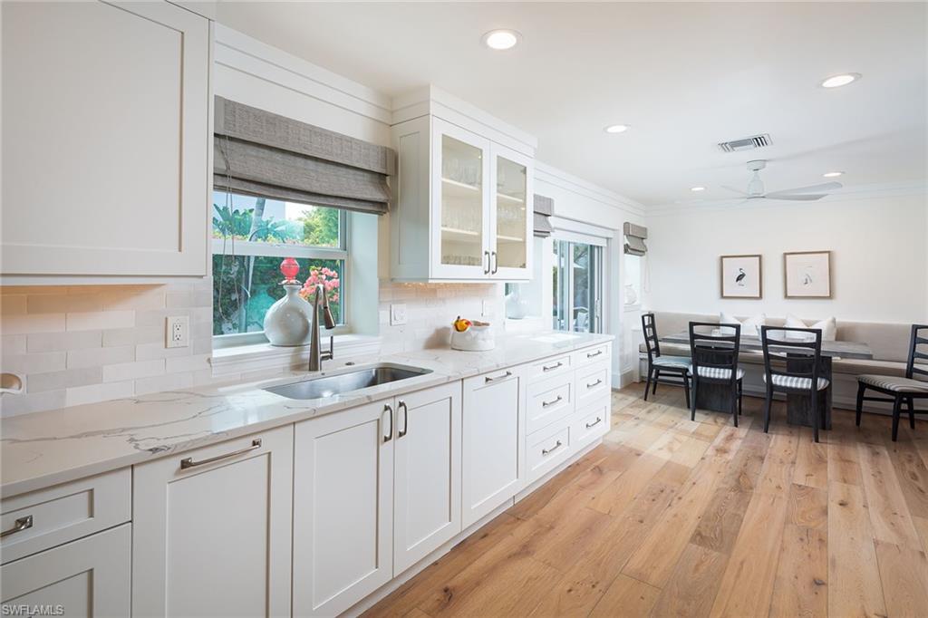 831 Rue Deville, Unit 2 19 Naples, FL 34108 - Photo 13 of 35 Gallery Image 13
