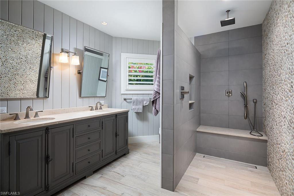 831 Rue Deville, Unit 2 19 Naples, FL 34108 - Photo 24 of 35 Gallery Image 24