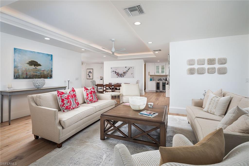 831 Rue Deville, Unit 2 19 Naples, FL 34108 - Photo 8 of 35 Gallery Image 8