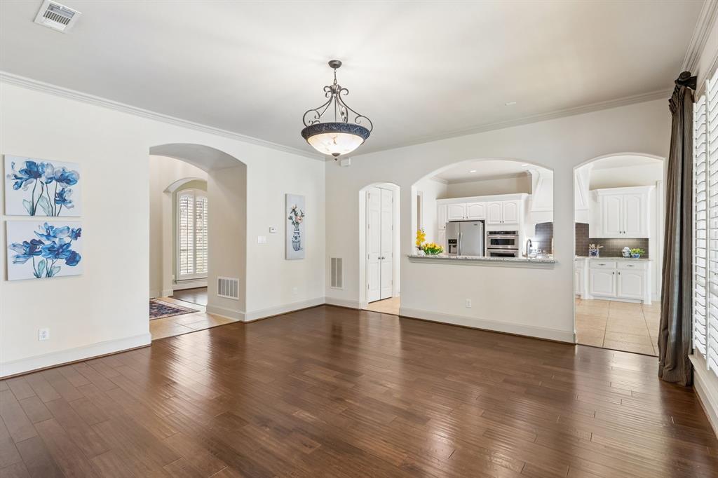 2612 Ranchview Drive Richardson, TX 75082 - Photo 5 of 40