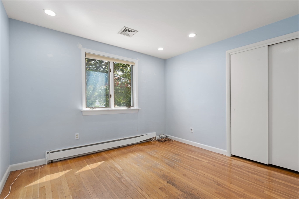 39 Augustus Road Waltham, MA 02452 - Photo 12 of 20 Gallery Image 12